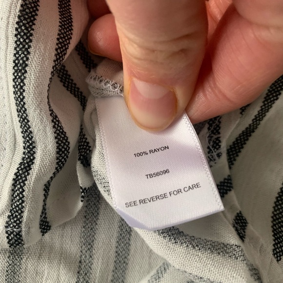 Vixbe Top - Picture 5 of 5